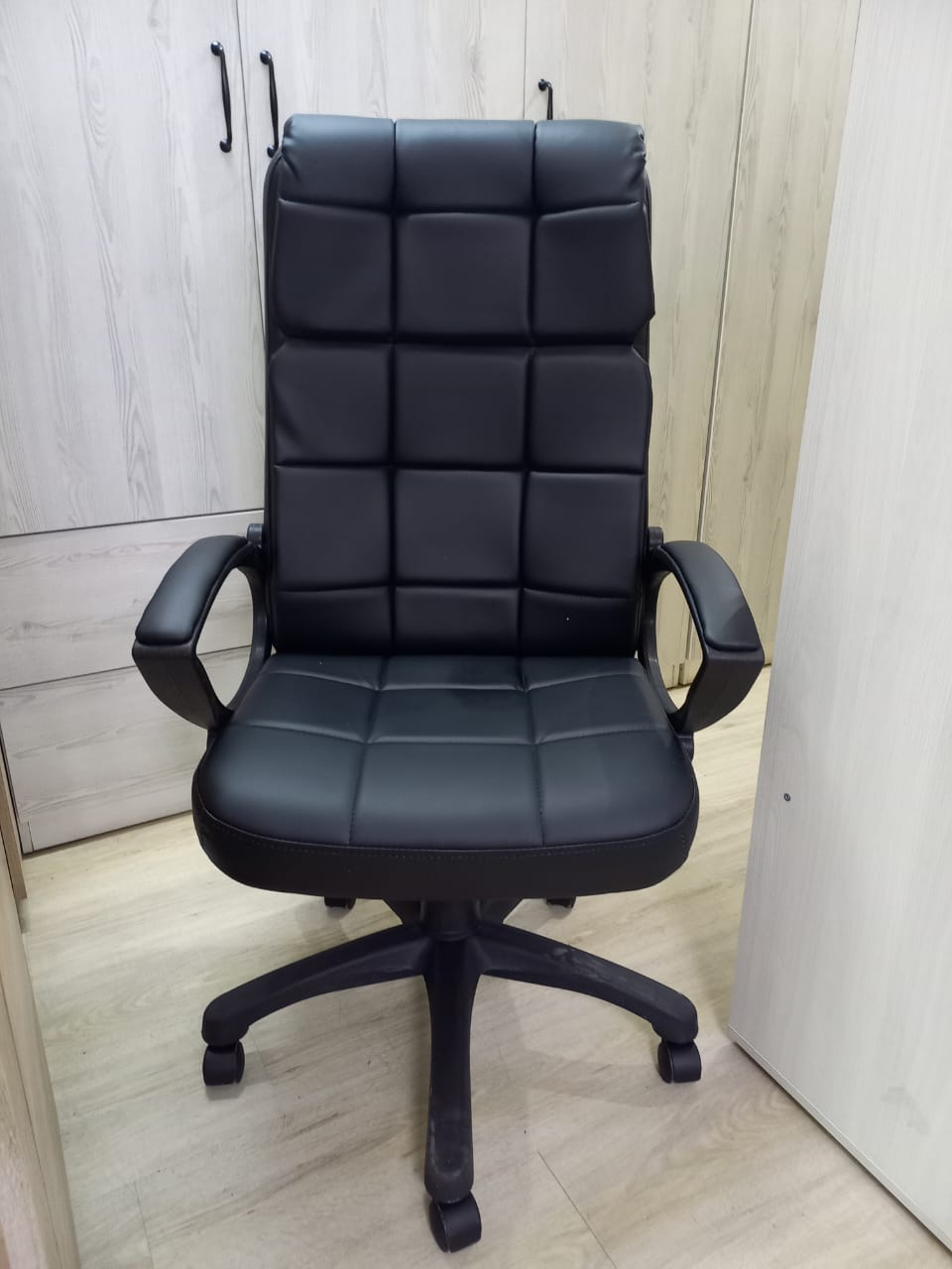 Кресло офисное Фортуна
